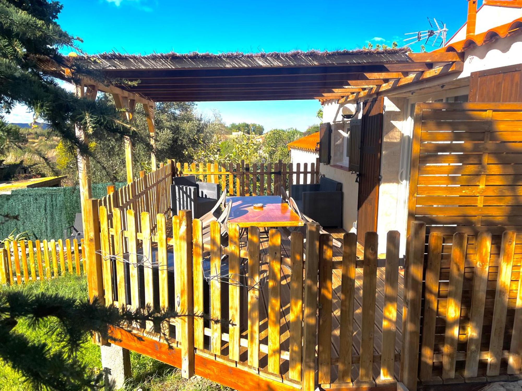 Gite De L'Auxineill Castelnou Экстерьер фото
